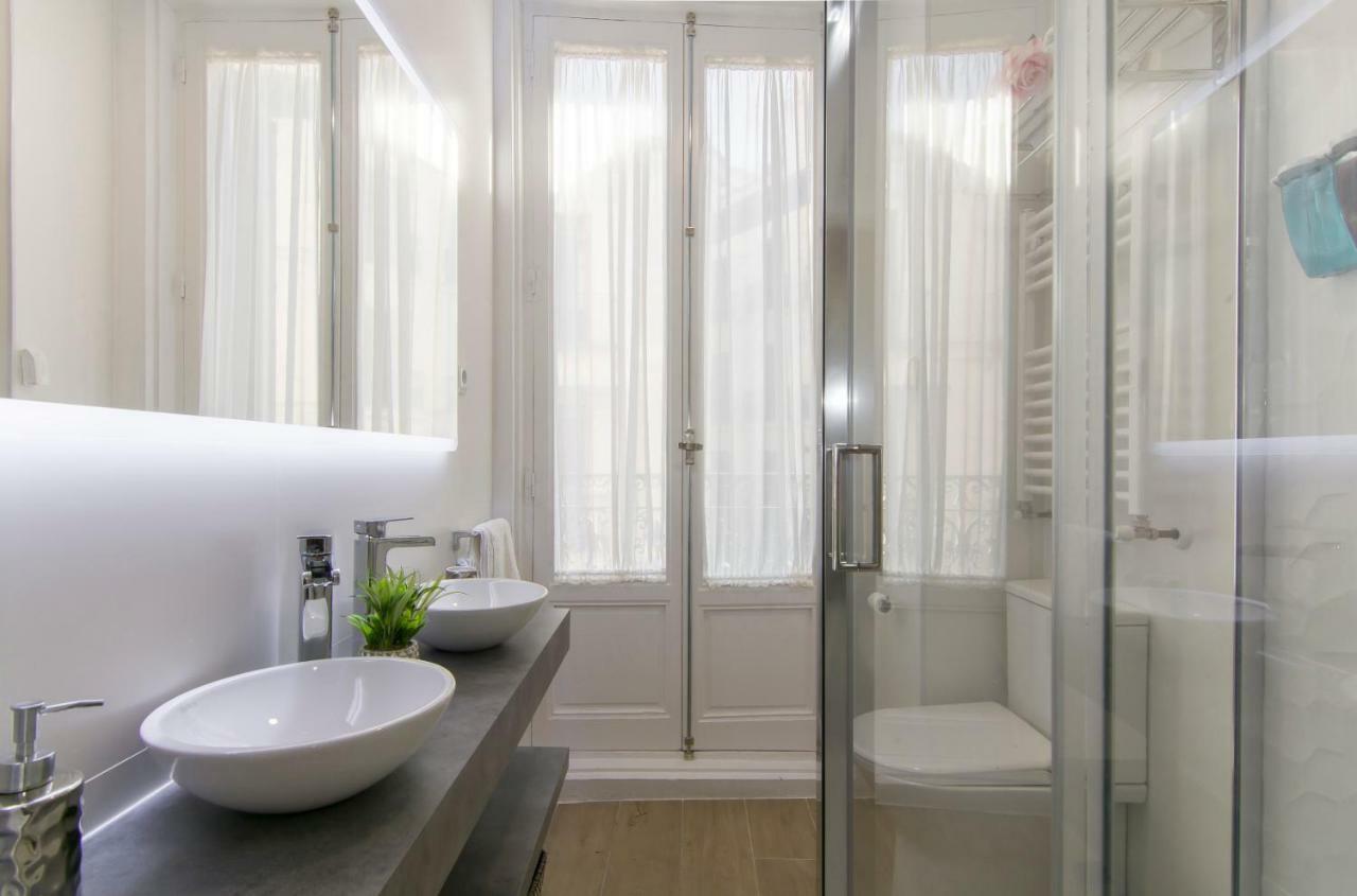 Sol Luxury Suites Madrid Esterno foto