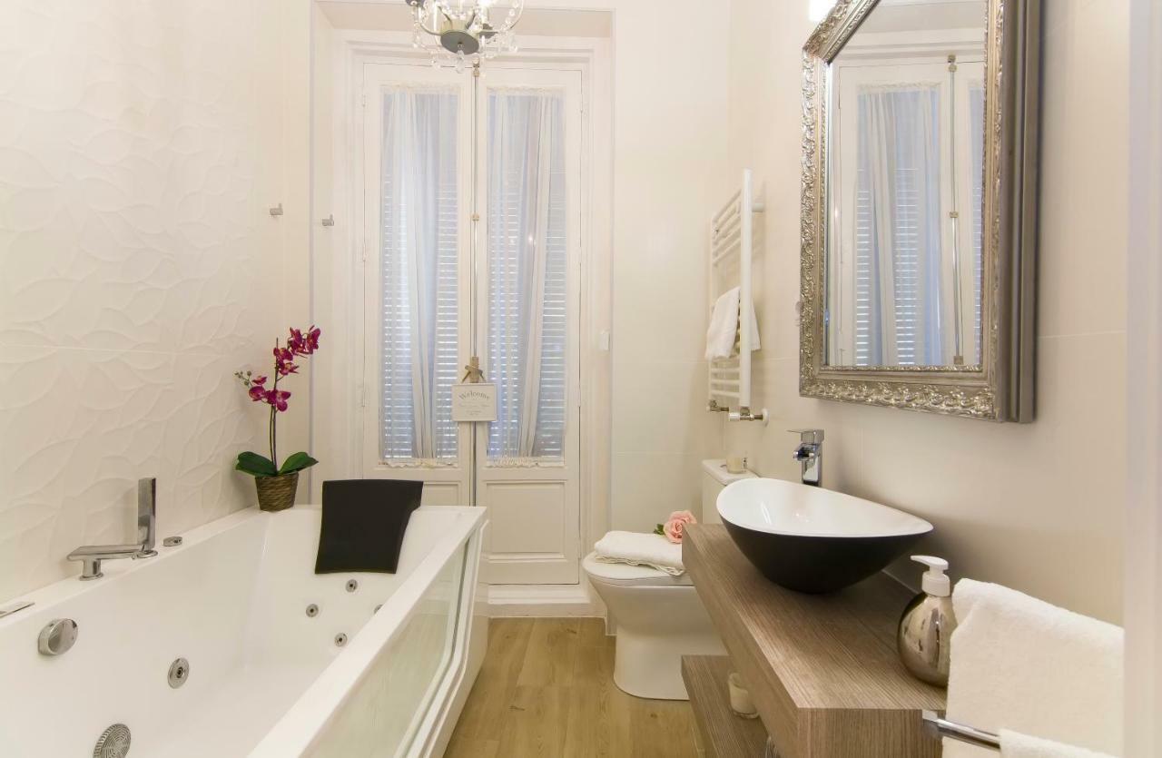 Sol Luxury Suites Madrid Esterno foto