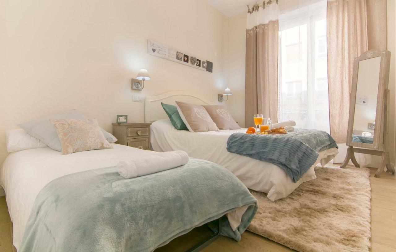 Sol Luxury Suites Madrid Esterno foto