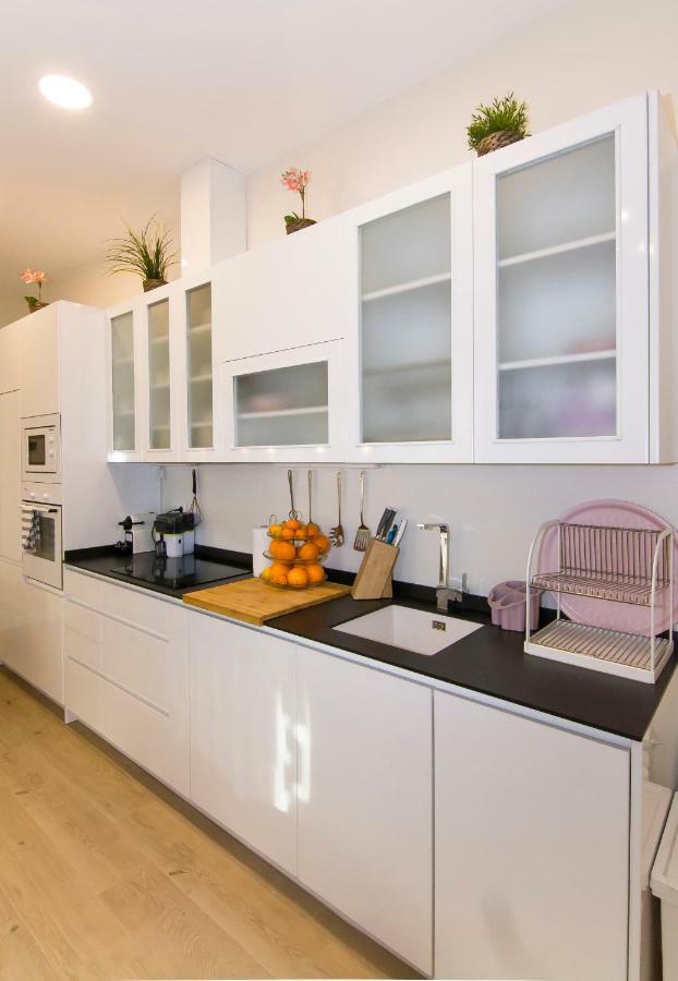 Sol Luxury Suites Madrid Esterno foto
