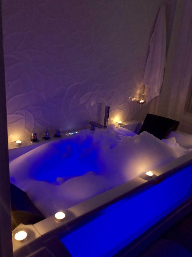 Sol Luxury Suites Madrid Esterno foto