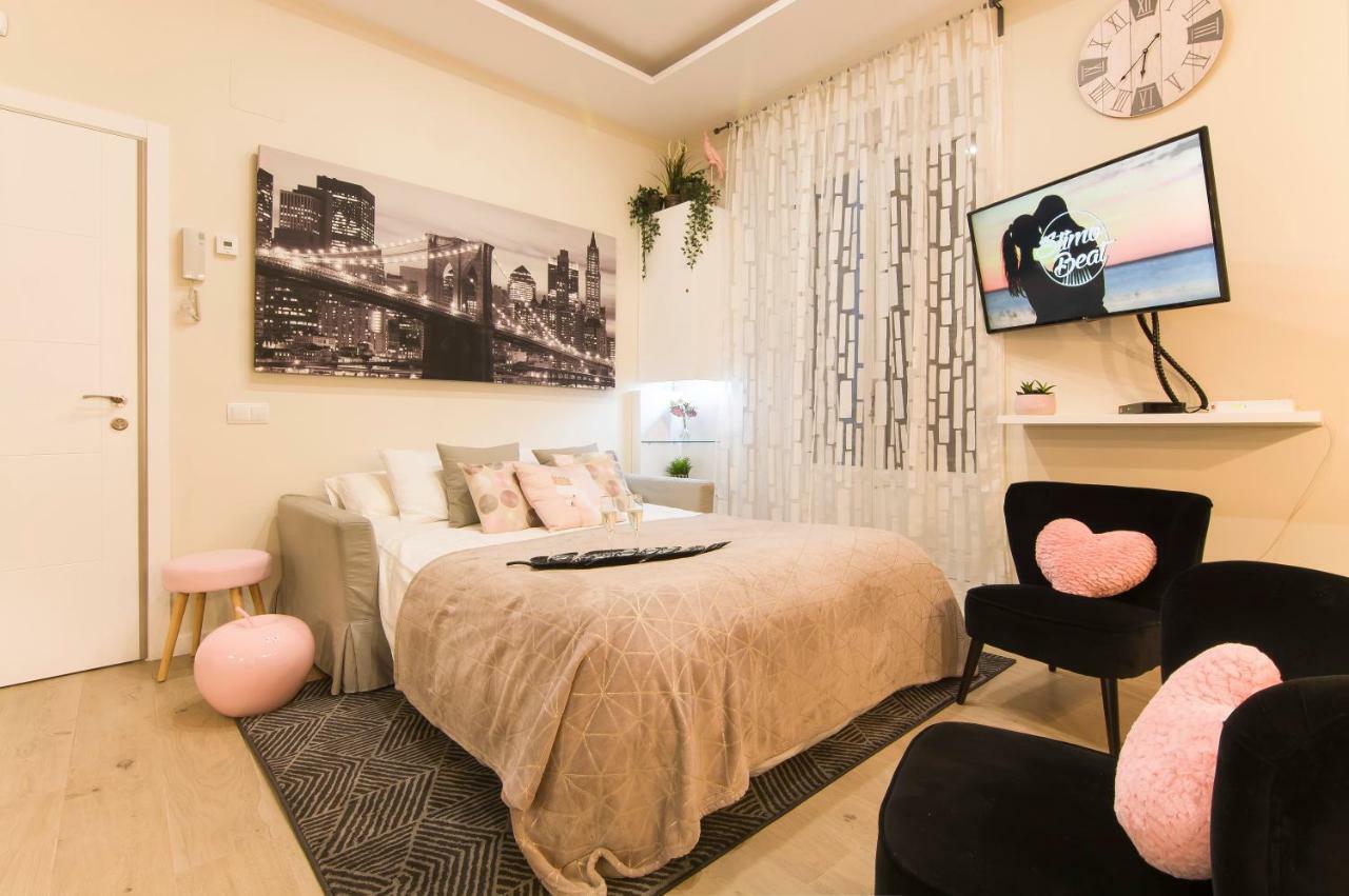 Sol Luxury Suites Madrid Esterno foto