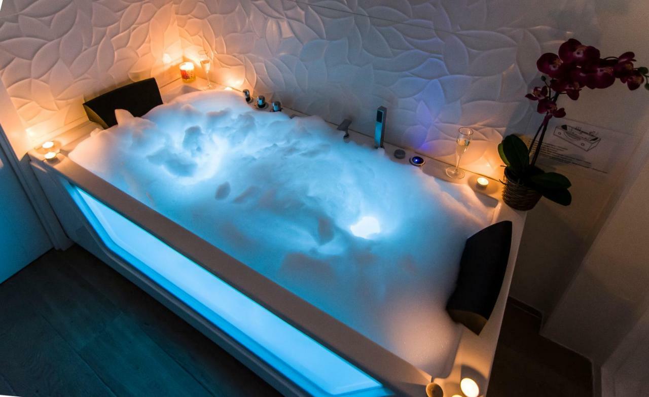 Sol Luxury Suites Madrid Esterno foto
